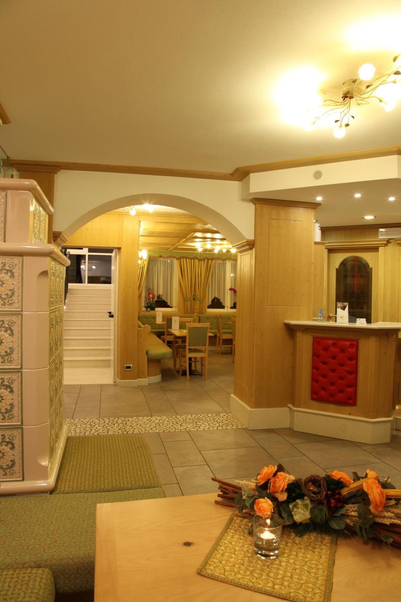 Hotel Gran Vacanze Rooms & Apartments 디마로 외부 사진